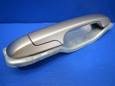 2005 HONDA ACCORD EX 4DOOR SEDAN RIGHT REAR (Passenger side) DOOR HANDLE OEM B28 - Imagem 1 de 4