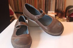 OTBT Off The Beaten Trail Corona braune Mary Janes Leder-Flats Größe 6,5 M - Bild 1 von 10