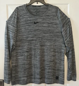 Nike Pro Dri-Fit Long Sleeve Heather Gray Long Sleeve Shirt Men's Size XL Fitted - Picture 1 of 8