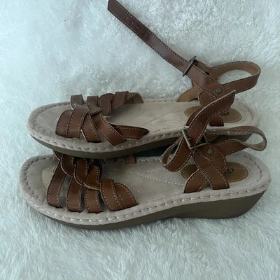 Sandalias Cobbie Cuddlers para mujer de cuero con correa al tobillo cuñas zapatos talla 8 de colección Foto 1 de 4