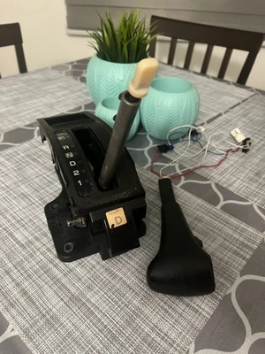 Palanca de cambios Nissan Pathfinder 1997 Foto 1 de 4