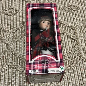 Leonardo Collection Porcelain Doll The Piper 8” in Original Box - Picture 1 of 16