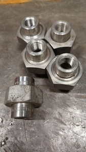 3/8" Threaded Pipe Union 300lb 316 Stainless steel .375" - Picture 1 of 2