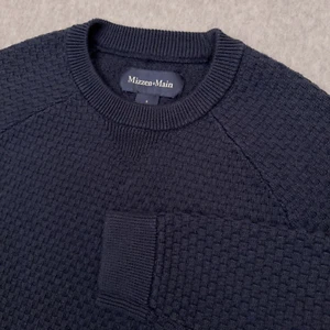 Suéter Mizzen + Main Hillcrest Cuello Redondo Para Hombre Pequeño Azul Marino Algodón Mezcla Lana - Imagen 1 de 9