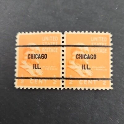 SCOTT # 803 -  Pair of Double Line Precancel CHICAGO , ILL FRANKLIN Stamps  F/VF - Image 1 of 4