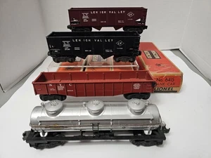 4 Lionel O Postwar w/Boxes 6456 Red, Black Hopper, 6462 Red Gondola, 6415 Tank - Picture 1 of 16