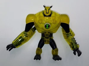 Ben 10 ten Ultimate Alien Armodrillo Clear figure Bandai rare - Picture 1 of 2