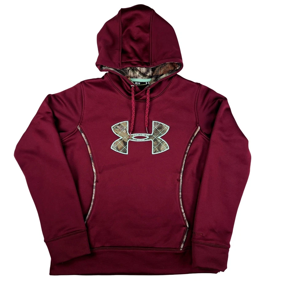 Sudadera con capucha para mujer Under Armour borgoña con logotipo de camuflaje Storm mediana Foto 1 de 4