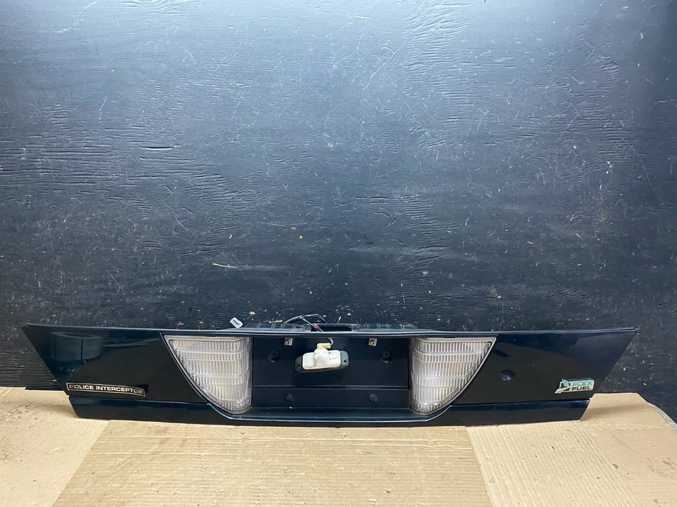 Painel de placa traseira guarnição porta-malas Ford Crown Victoria 1998 a 2011 v3404 DG - Imagem 1 de 4