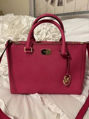 Michael Kors Sheila Tri Compartment Medium Satchel Handbag VGUC - Image 1 of 4