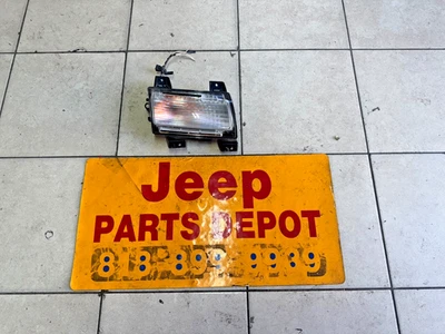 Jeep Wrangler JLU 2018 2024 luz intermitente pasajero derecho halógena 68307244 Foto 1 de 4