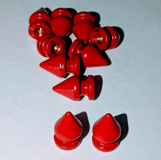 Красный металлический дерево шипы 1/2» винт назад - (10 упаковка) - Изображение 1 из 1