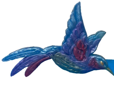 Colorful  flying bird wall art figure by Resindoodles Studios - Изображение 1 из 4