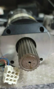 DC Servomotor - RS540CR1111 mit 6 Monaten Garantie - Bild 1 von 3