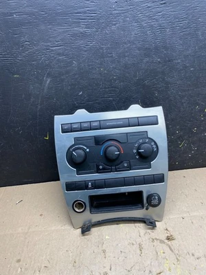 Jeep Commander Grand Cherokee 2005 2006 2007 aire acondicionado control de clima bisel U5206 DG Foto 1 de 4