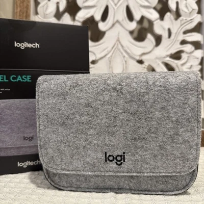 Logitech MX Travel Case for MX Anywhere 3 or MX Master 3S 956-000026 - Gray - Image 1 of 3