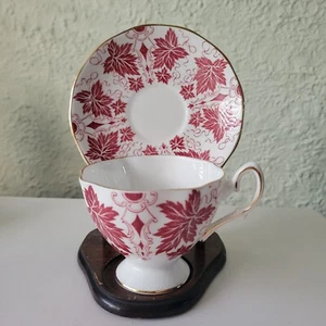 Taza de té y platillo Salisbury hueso China Inglaterra hojas rojas vintage - Imagen 1 de 12
