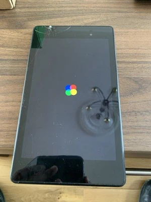 Asus nexus tablet touchscreen cracked not fully working - Image 1 of 4
