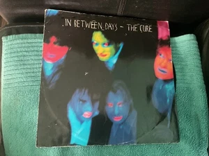THE CURE ~ IN BETWEEN DAYS ** 1985 UK FICTION 12" VG+/G - Picture 1 of 6