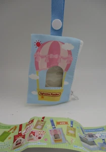 Sylvanian Families Baby and Outing Mini Pouch ballon Gacha Gasha - Picture 1 of 3