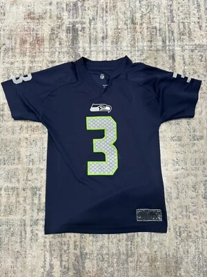 Спортивная повседневная футболка Seattle Seahawks NFL молодежная средняя 10–12 Russell Wilson No3 - Изображение 1 из 4