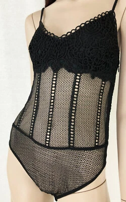 La Perla intricate macrame lace Bodysuit has an underwire lined cup AU 14 Black Foto 1 de 3