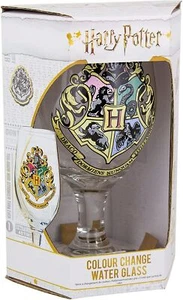 Harry Potter Hogwarts Crest Colour Change Drinking Glass Gift - New - Picture 1 of 6