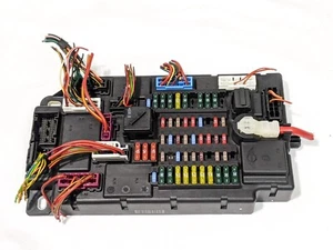 ✅ 2012 Mini Cooper S manual Body Control Module BCM fuse box OEM - Picture 1 of 4