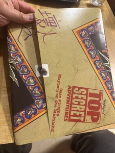 China Highlights Top Secret Adventures Case #10399 Mayhem On The Mainland Cool - Bild 1 von 6