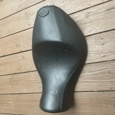 OEM Driver Rider Solo Seat For Harley Sportster XL 1200 883 48 72 Custom 2004-15 - Image 1 of 4