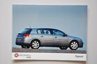 Car Press Photo - Vauxhall Signum- Metallic - Side View