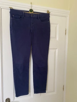 A pair of NYDJ Clarissa Ankle Jeans style trousers in Size 10 - Image 1 of 4