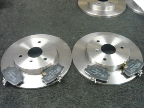 SMART CITY ROADSTER CONVERTIBLE BRAKE DISCS PADS FRONT  - Image 1 of 1