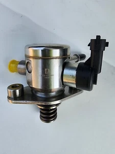 P669230309218 HIGH PRESSURE FUEL PUMP HM10008 15023 + - Picture 1 of 5