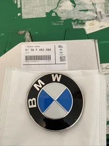 BMW Original Motorhauben Emblem 5er G30 G31 G38 6er G32 X3 51147463684 - Bild 1 von 3