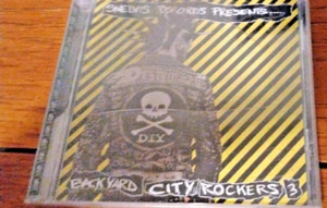 SMELVIS RECORDS PRESENTS "Backyard City Rockers 3" CD NEW AND SEALED Punk - Foto 1 di 2