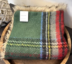 Pottery Barn Stewart Plaid W/Faux Fur Christmas 24” Pillow Cover Green Multi NEW - Picture 1 of 13