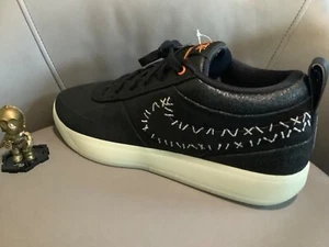 Talla 14 - Nike Book 1 Halloween - Suela Brilla en la Oscuridad - Imagen 1 de 6