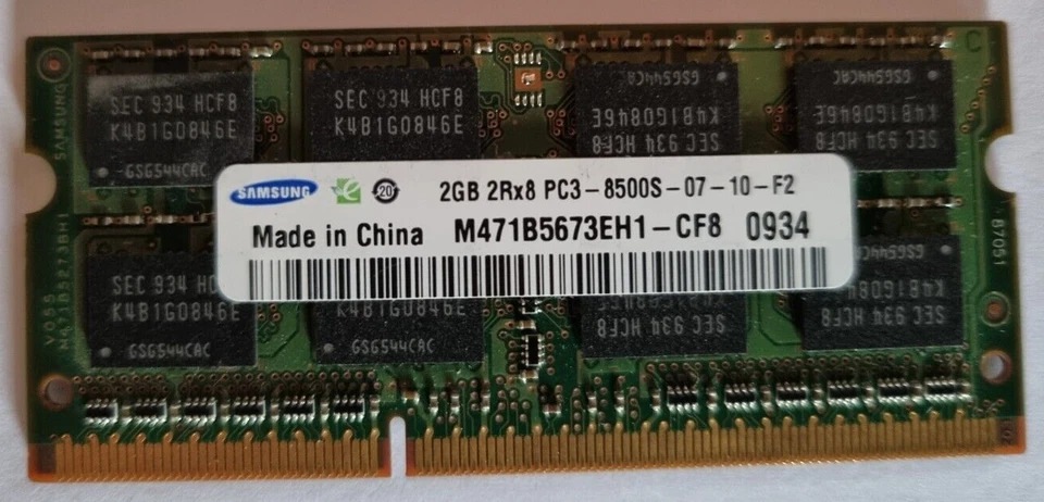 Samsung 2Gb PC3-8500S SODIMM Laptop memory - Image 1 of 1
