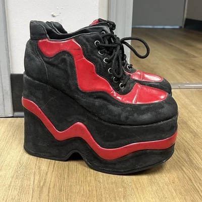 Vintage Soul Out 90s Y2K Mega Platform Club Shoes Black & Red Size 6 - Image 1 of 4