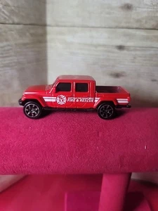 Jeep Gladiator Fire & Rescue Red Maisto 1/63 - Picture 1 of 4