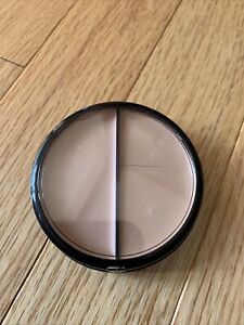 SIGNATURE CLUB A Powdery Crème Foundation Duo Double Play