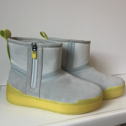 Stivali donna UGG classici tecnici mini stivali impermeabili UGGPLUSH giallo grigio US 6 belli