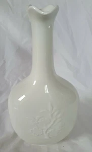 Gorgeous Royal Copenhagen white vase, mid century modern - Picture 1 of 8