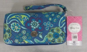 Stone Mountain Tiffany Rose Collection Tropical Print Quilted Wristlet. - Picture 1 of 5