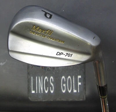 Dunlop Maxfli DP-701 Pitching Wedge Regular Steel Shaft Rite Grip - Image 1 of 4
