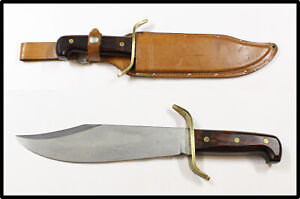 Vintage WESTERN USA W49 Bowie knife made around 1973-1976 stamped on the guard