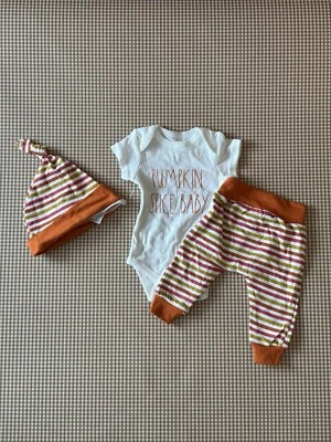 Rae Dunn Baby Pumpkin Spice Baby 3pc Outfit Size 0-3 Months NEW. FLAW. READ - Image 1 of 4