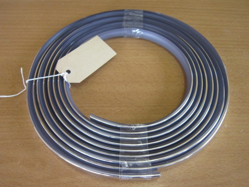 Ford Cortina MkV (Mk5) Windscreen & Rear Screen Plastic Chrome Moulding Trim - image 1 of 1