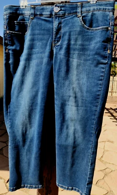 Code Bleu Fab Crop Stretch Cotton Demin Tummy Control Capri Jeans Blue 18W - Image 1 of 4